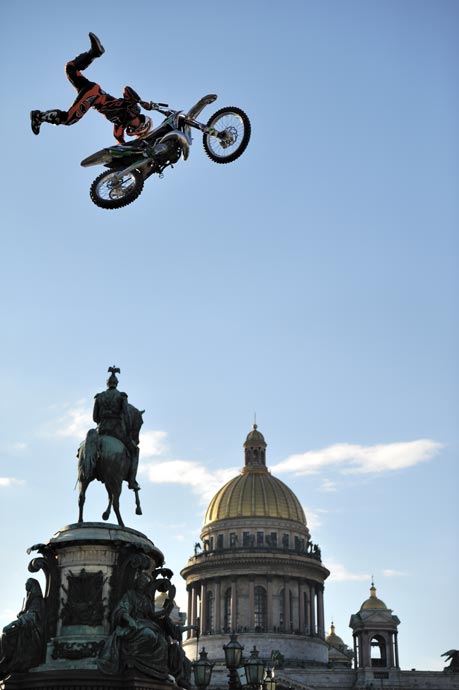 FMX на больших играх Мегафона в День города