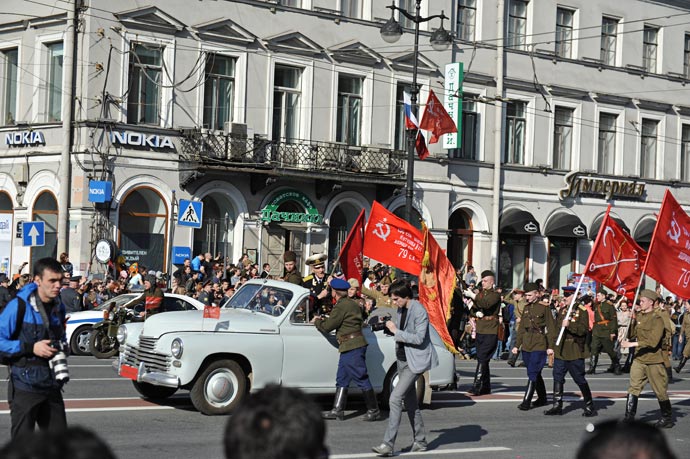 Парад ветеранов 2012 в Санкт-Петербурге