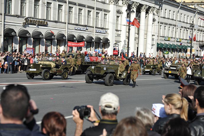 Парад ветеранов 2012 в Санкт-Петербурге