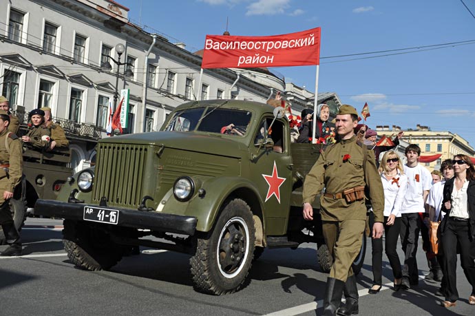 Парад ветеранов 2012 в Санкт-Петербурге