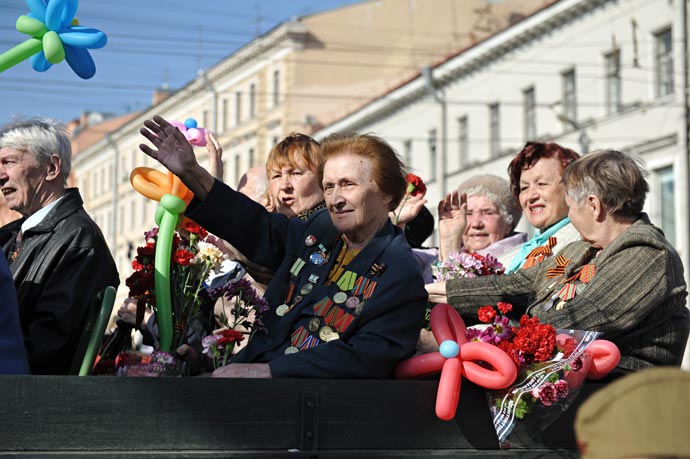 Парад ветеранов 2012 в Санкт-Петербурге