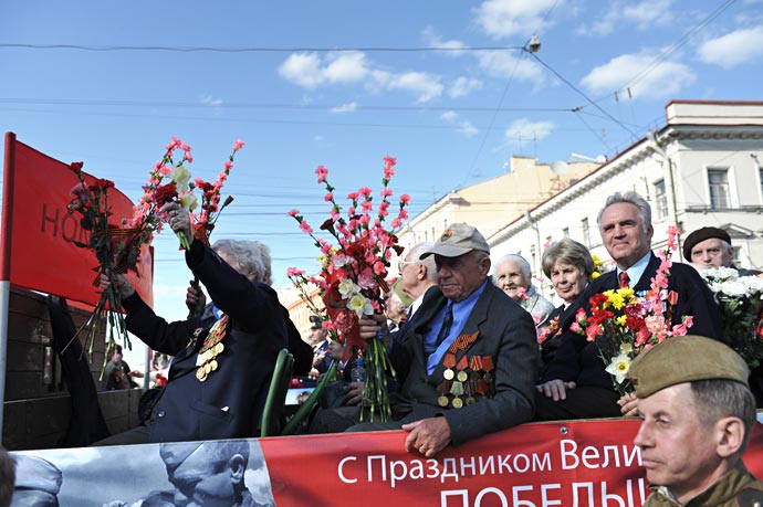 Парад ветеранов 2012 в Санкт-Петербурге