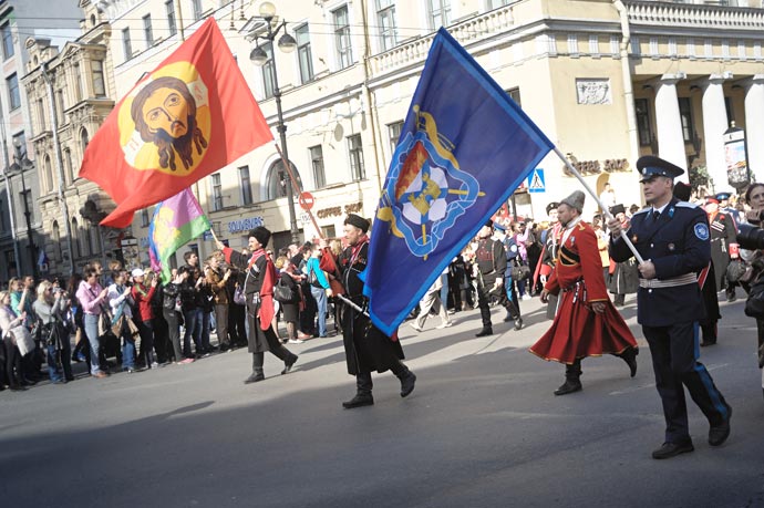 Парад ветеранов войны 2013 на Невском проспекте