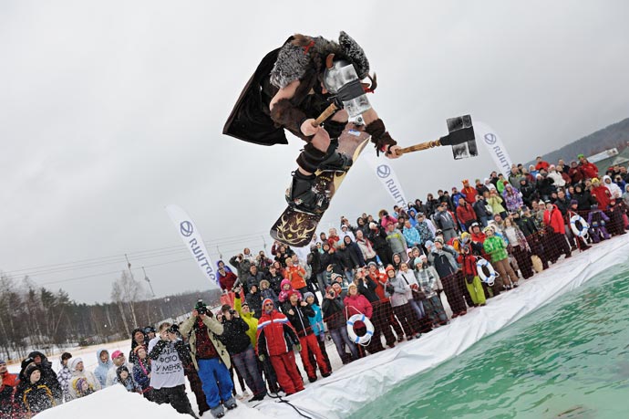 Аква-шоу 2012 Red Bull Jump&Freeze