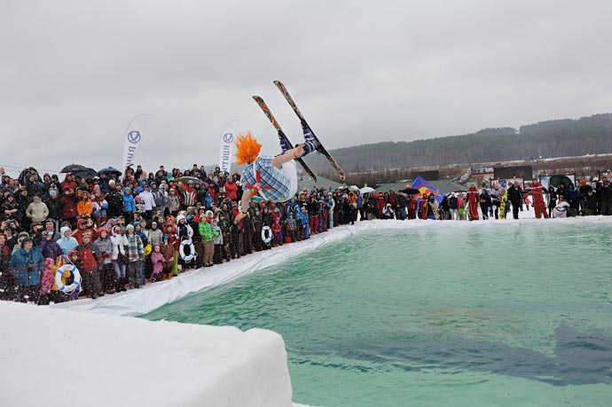 Аква-шоу 2012 Red Bull Jump&Freeze