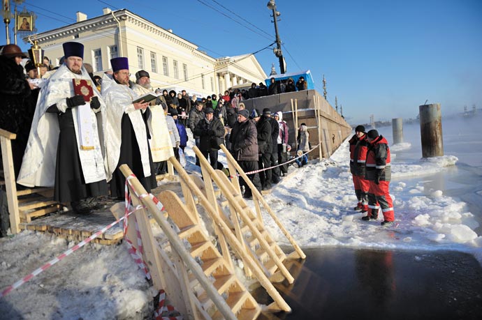 Крещение господне на Университетской набережной